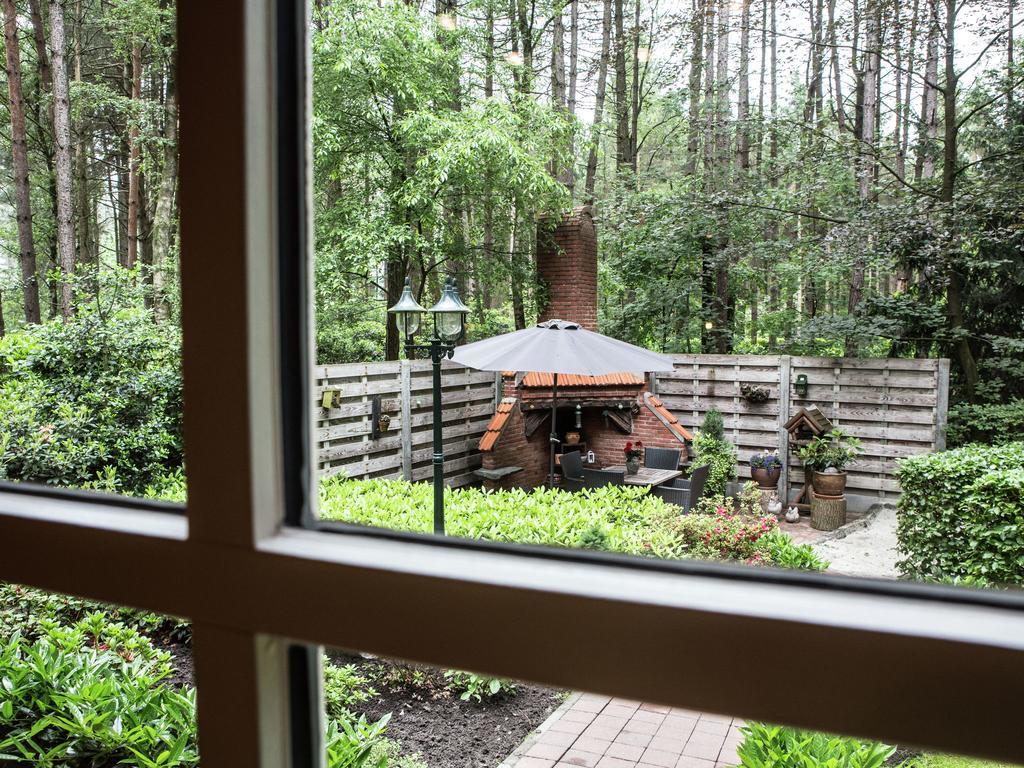 Luxurious Chalet In Oud Turnhout With Large Garden Villa Oud-Turnhout Kültér fotó
