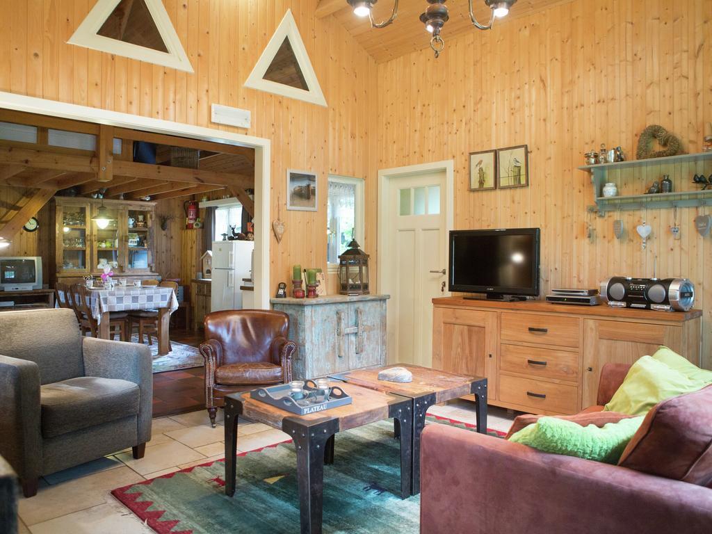 Luxurious Chalet In Oud Turnhout With Large Garden Villa Oud-Turnhout Kültér fotó