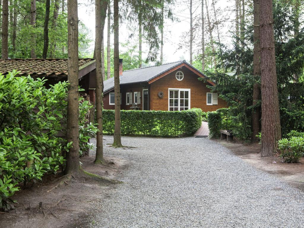 Luxurious Chalet In Oud Turnhout With Large Garden Villa Oud-Turnhout Kültér fotó